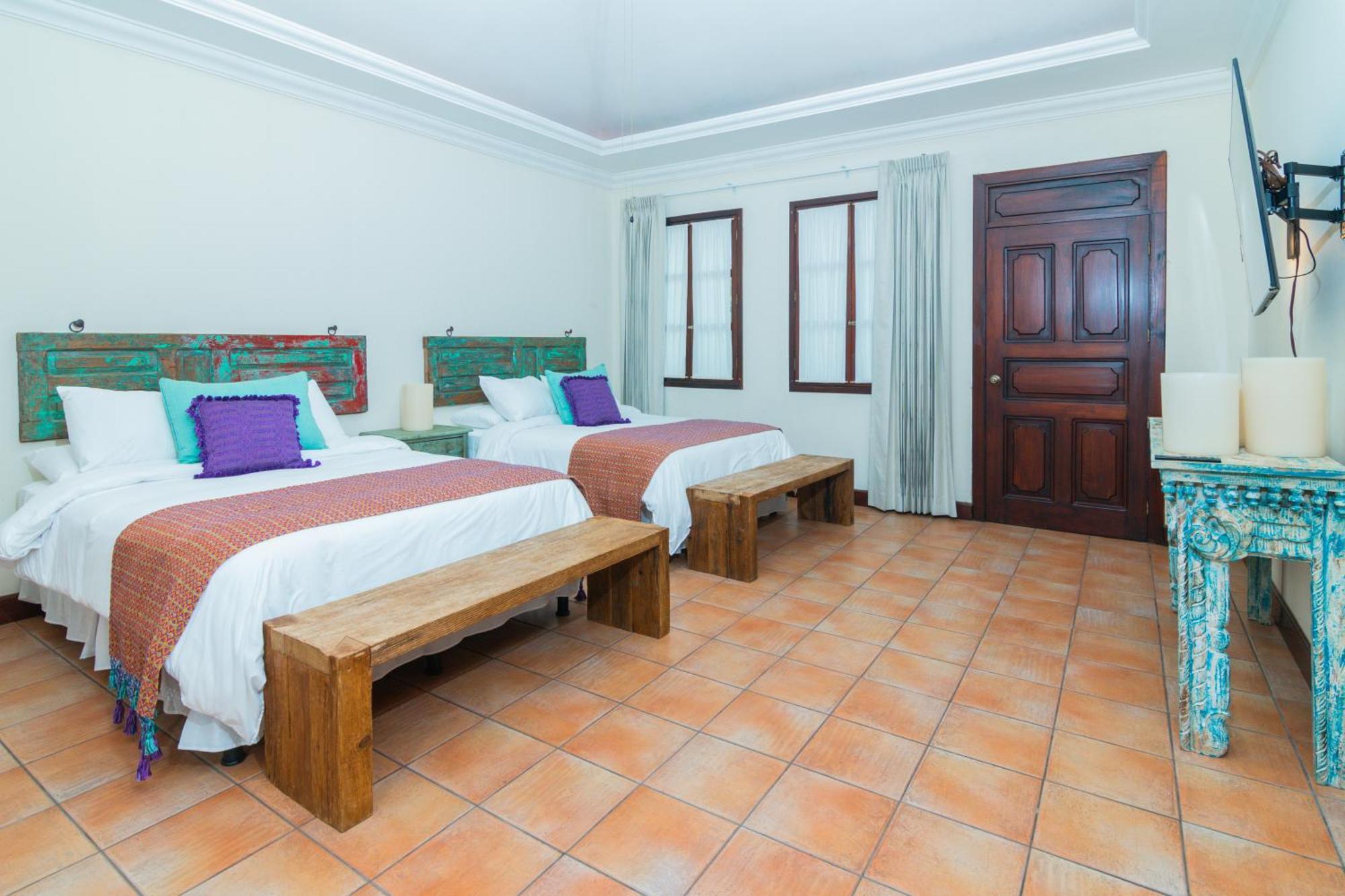 Bed and Breakfast Santa Margarita à Antigua Extérieur photo