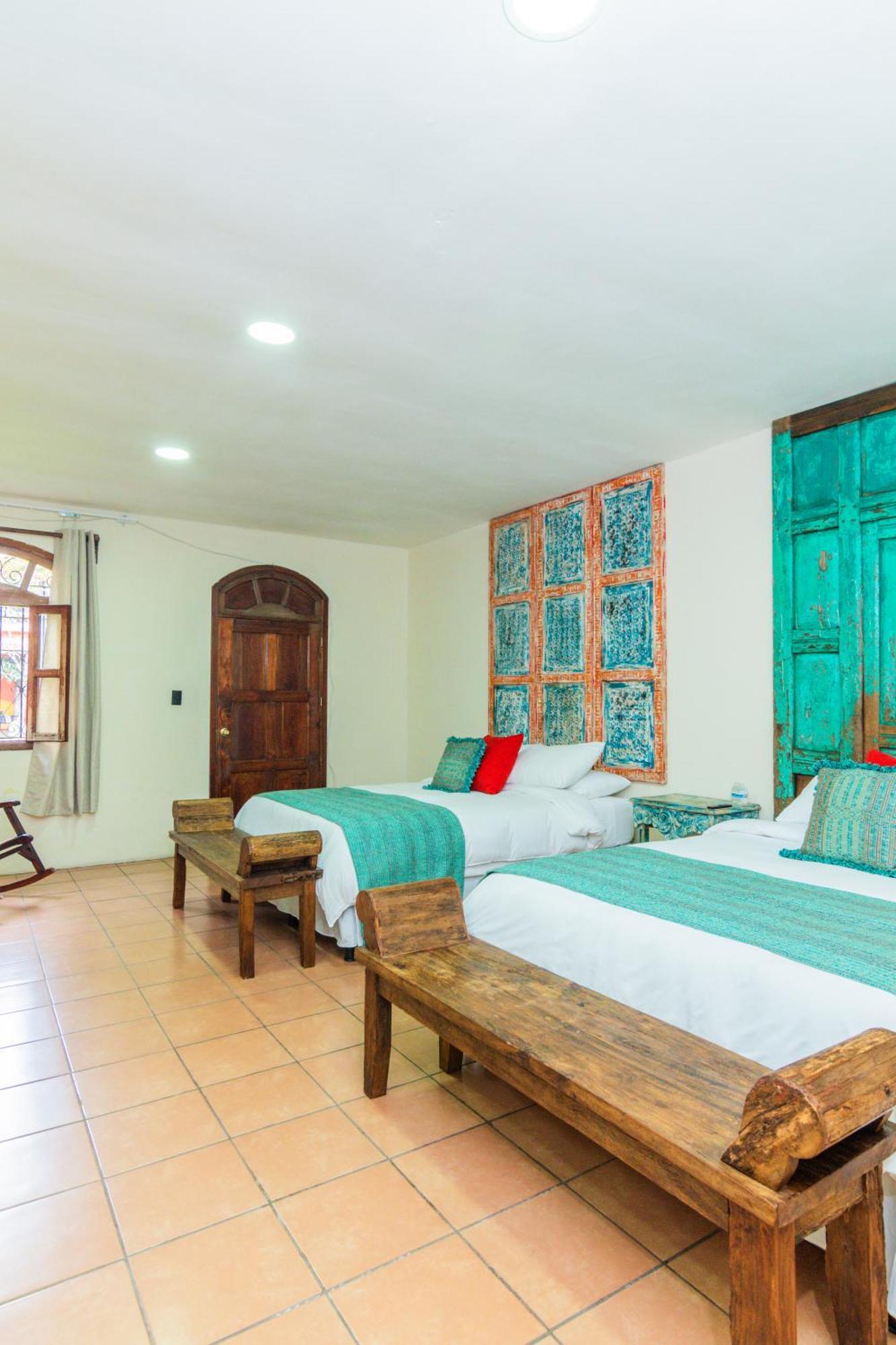 Bed and Breakfast Santa Margarita à Antigua Extérieur photo