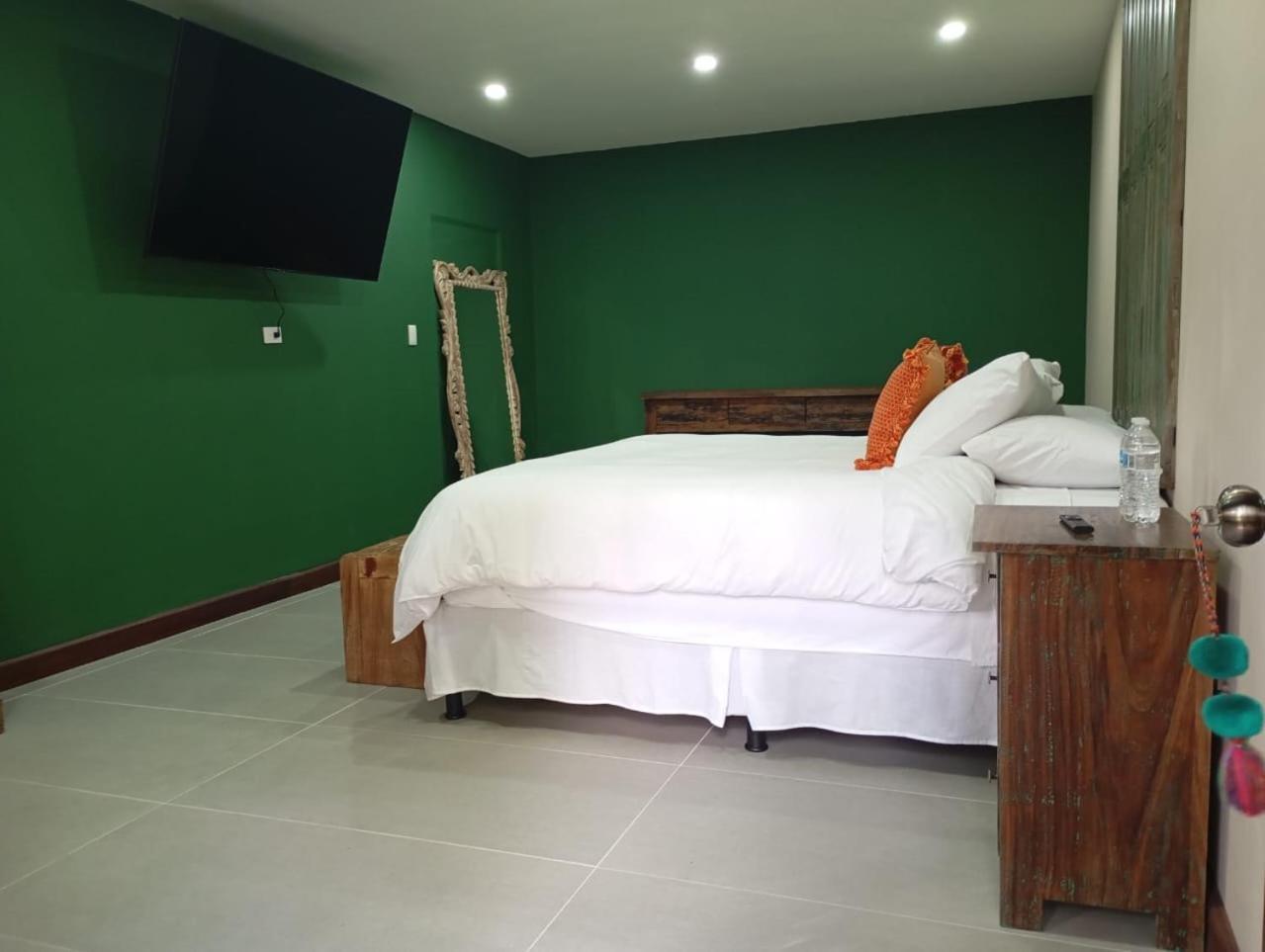 Bed and Breakfast Santa Margarita à Antigua Extérieur photo