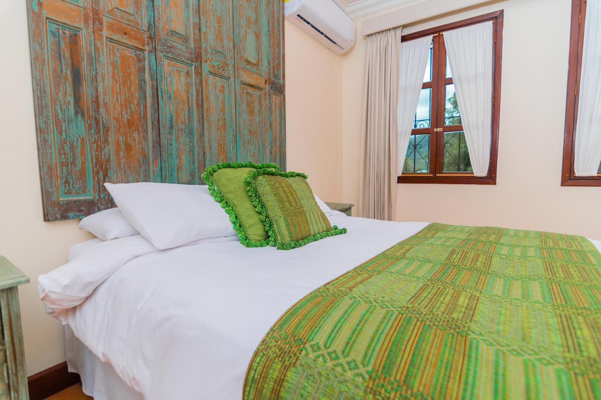Bed and Breakfast Santa Margarita à Antigua Extérieur photo