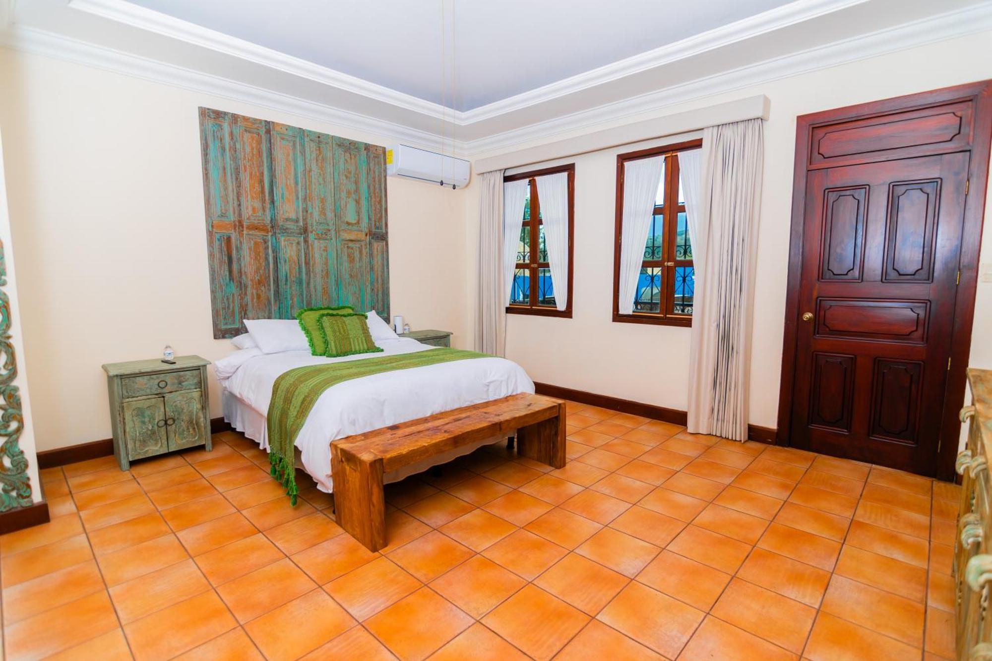 Bed and Breakfast Santa Margarita à Antigua Extérieur photo
